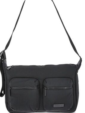Reebok Women's Eve Crossbody Handbag in black, featuring a durable nylon mat